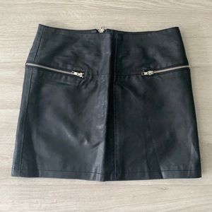 Forever 21 leather mini skirt size M